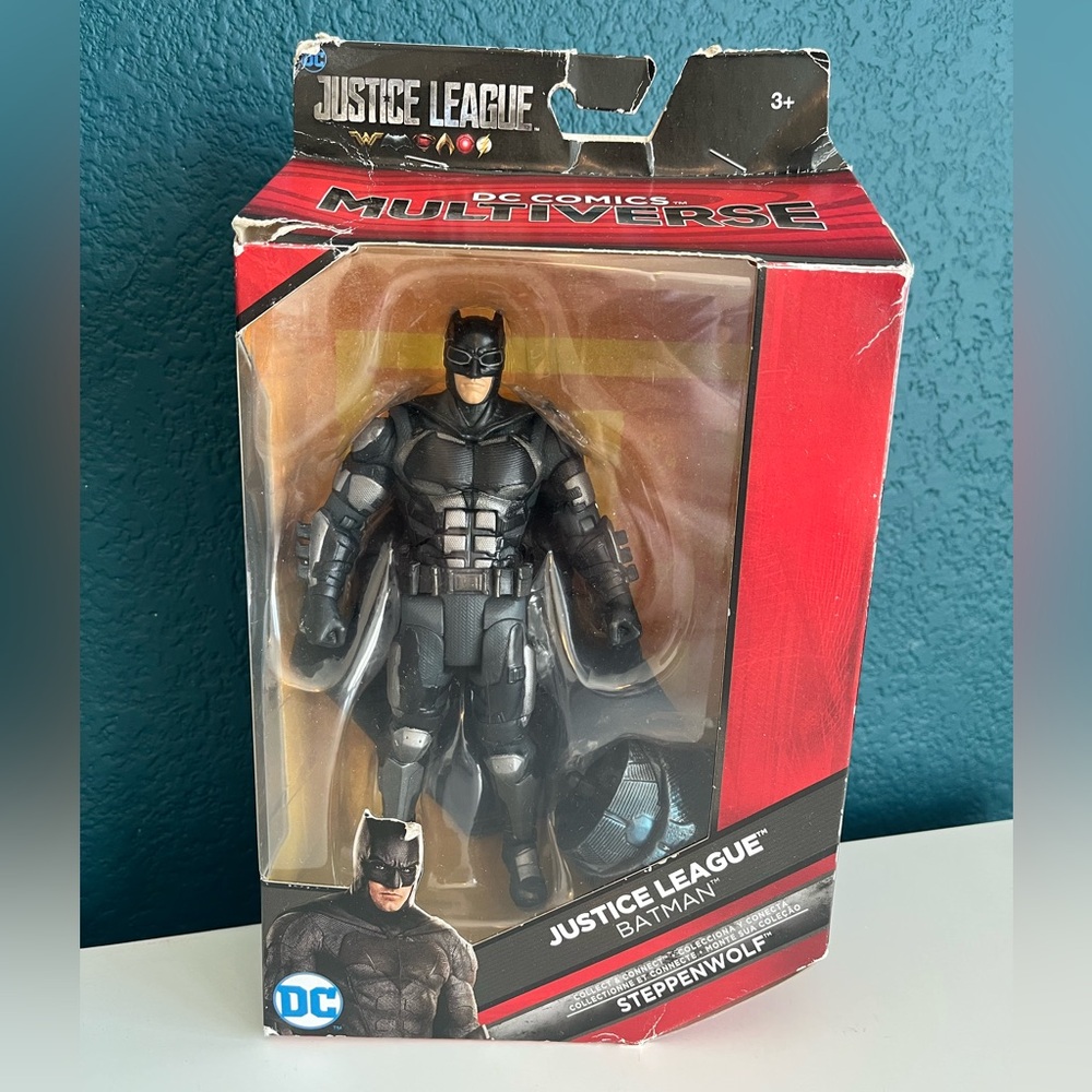 Mattel DC Comics Multiverse Justice League Batman (Tactical Armor) 6-inch action